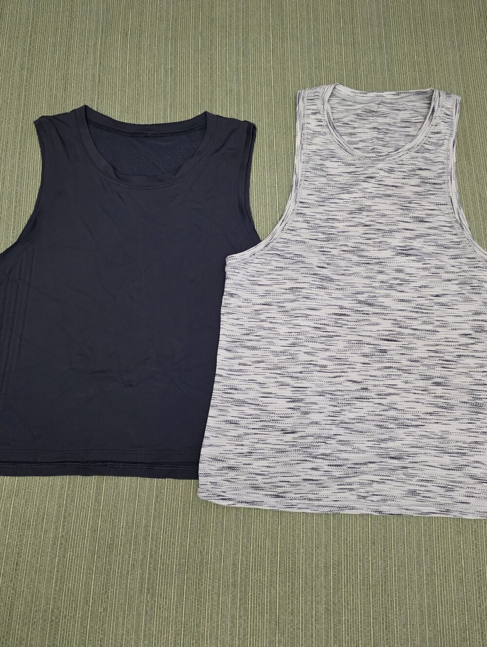 🍋 Lululemon Muscle Tank Bundle